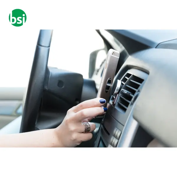 Supporto porta cellulare per auto KARMAG -  4