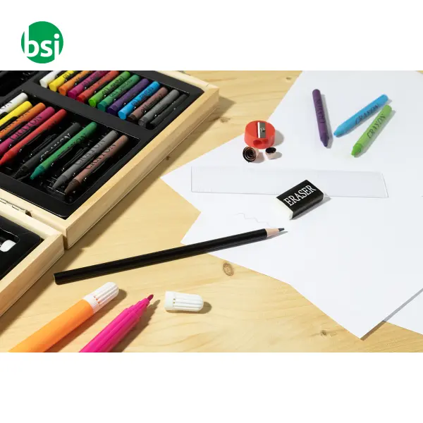 Set per disegnare con tuo logo DREAMER -  9